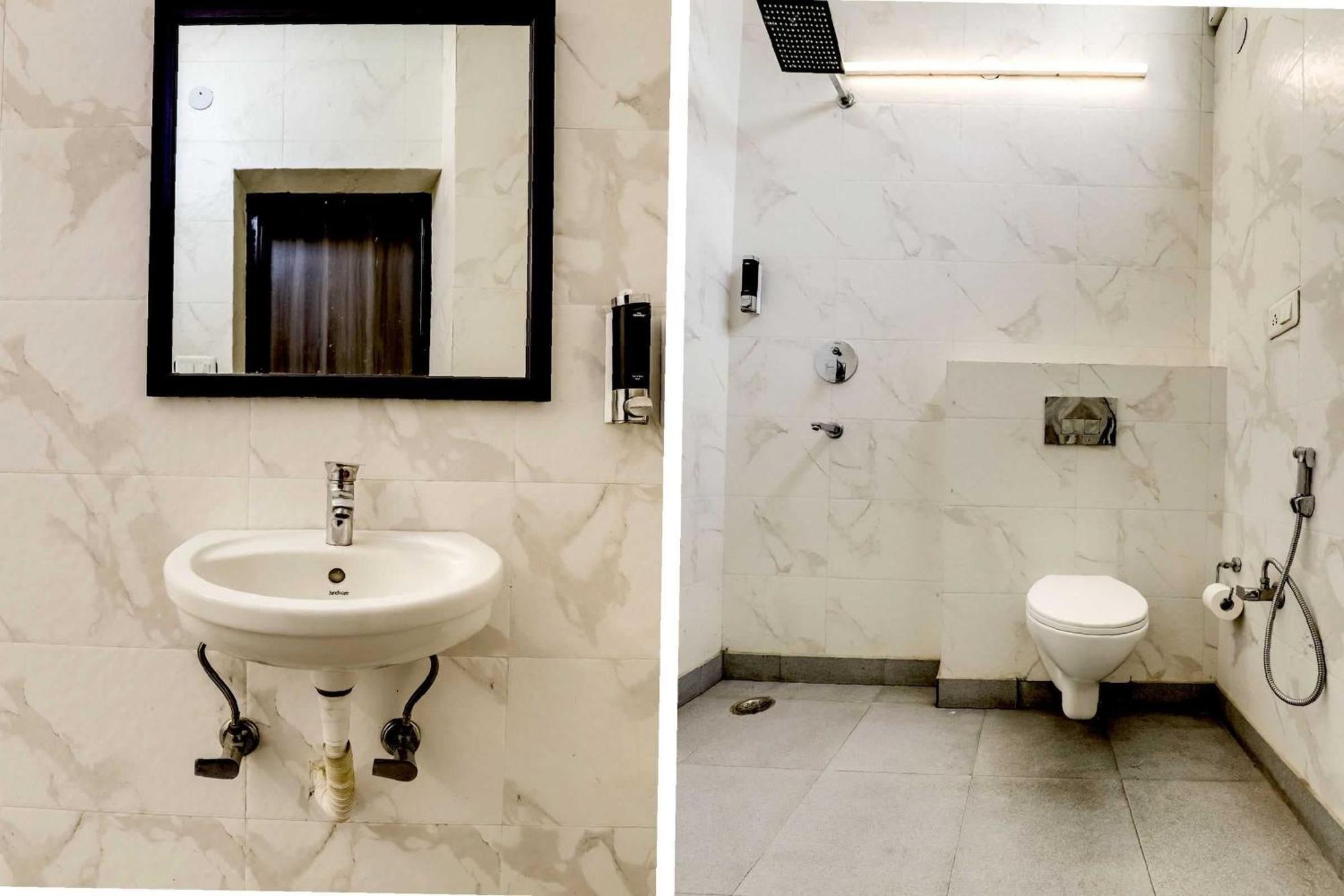 Collection O 71756 Hotel Silver Arrow Near Pacific Mall Tagore Garden 델리 외부 사진